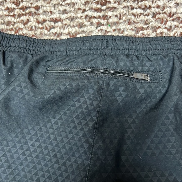 Woman's Nike‎ shorts - Picture 8 of 10